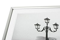 Аллюминиевая рамка с антибликовым стеклом 33Ч95 см